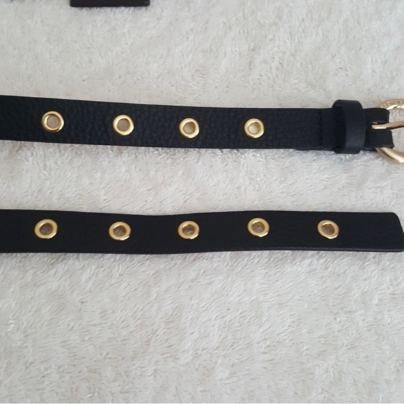 Authentic Michael Kors black leather belt. Size Large - Picture 3 of 3